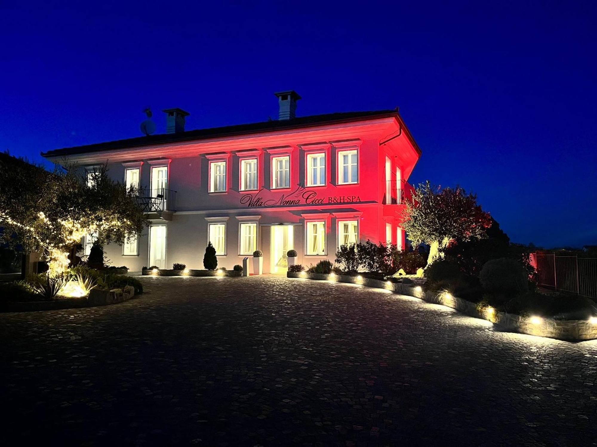 Villa Nonna Cicci Boutique Hotel - SPA Cisterna dʼAsti Esterno foto