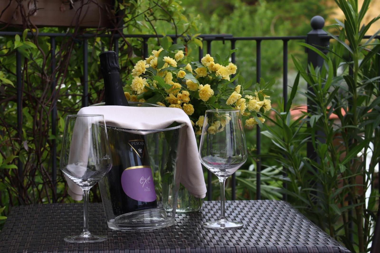 Villa Nonna Cicci Boutique Hotel - SPA Cisterna dʼAsti Esterno foto